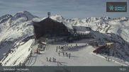 Archived webcam image showing Schnalstal: Top Station Gletscherbahn on 26 Feb 2026 at 15:14