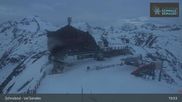 Archiviertes Webcam Bild: Schnalstaler Gletscher: Bergstation Gletscherbahn am 12.04.2026 um 01:57 Uhr