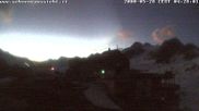 Archiviertes Webcam Bild: Schnalstal: Hütte Schöne Aussicht am 28.05.2026 um 04:49 Uhr