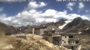 Archived webcam image showing Hut 
