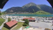 Archiviertes Webcam Bild: Schöneben: Talstation der Bergbahn mit Blick auf Reschensee und Dorf Reschen am 12.07.2026 um 12:06 Uhr