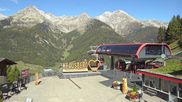 Archived webcam image showing Upper station Klausberg on 15 Oct 2026 at 12:02