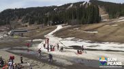 Archived webcam image showing Village Day Lodge - Sun Peaks on 19 Apr 2026 at 22:41