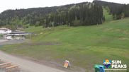 Archiviertes Webcam Bild: Village Day Lodge - Sun Peaks am 27.05.2026 um 16:32 Uhr