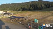 Archiviertes Webcam Bild: Village Day Lodge - Sun Peaks am 26.08.2026 um 16:14 Uhr