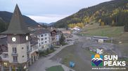 Archiviertes Webcam Bild: Sun Peaks Grand Hotel am 06.10.2026 um 16:54 Uhr