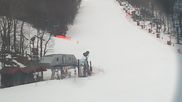 Archiviertes Webcam Bild: Appalachian Ski Mountain: Piste am 26 Feb 2026 um 14:11 Uhr