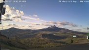 Archiviertes Webcam Bild: Blick auf den Mount Jefferson am 28.05.2026 um 04:49 Uhr