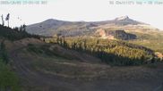 Archived webcam image showing View towards Maxwell Butte on 4 Oct 2026 at 02:21