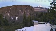 Archived webcam image showing Ed Chair Lift top station - view in south-east direction on 7 Apr 2026 at 06:19