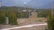 Archiviertes Webcam Bild: Timberline Lodge: Webcam Jeff Flood Express am 28.05.2026 um 00:49 Uhr