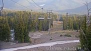 Archiviertes Webcam Bild: Timberline Lodge: Webcam Jeff Flood Express am 28.05.2026 um 04:49 Uhr