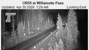 Archiviertes Webcam Bild: Willamette Pass: Blick auf die Strasse am 30.04.2026 um 10:39 Uhr