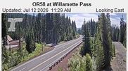 Archiviertes Webcam Bild: Willamette Pass: Blick auf die Strasse am 12.07.2026 um 20:15 Uhr