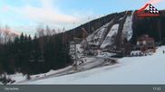 Archiviertes Webcam Bild: Harrachov: Skipiste und Skisprunganlage am Teufelsberg am 26 Feb 2026 um 17:34 Uhr
