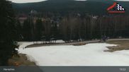 Archiviertes Webcam Bild: Harrachov: Skipiste und Skisprunganlage am Teufelsberg am 12.04.2026 um 13:57 Uhr