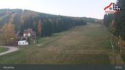 Archiviertes Webcam Bild: Harrachov: Skipiste und Skisprunganlage am Teufelsberg am 20.10.2026 um 07:29 Uhr