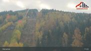 Archiviertes Webcam Bild: Harrachov: Skipiste und Skisprunganlage am Teufelsberg am 20.10.2026 um 11:29 Uhr