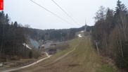 Archiviertes Webcam Bild: Bergstation des Sessellifts Cerny Vrch (Ještěd) am 12.04.2026 um 12:35 Uhr