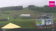 Archived webcam image showing Ski Kraličák Hynčice pod Sušinou on 15 May 2026 at 09:03