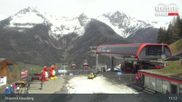 Archiviertes Webcam Bild: Ahrntal - Bergstation Kabinenbahn Klausberg am 12.04.2026 um 11:01 Uhr