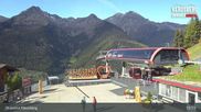 Archiviertes Webcam Bild: Ahrntal - Bergstation Kabinenbahn Klausberg am 15.10.2026 um 15:28 Uhr