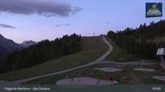 Archived webcam image showing Skiarena Campiglio Dolomiti - Malghet Aut on 16 Jun 2026 at 05:36