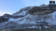 Archiviertes Webcam Bild: Madonna di Campiglio - Grostè Talstation am 18.05.2026 um 07:07 Uhr