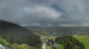 Archiviertes Webcam Bild: Oberwiesenthal: Panoramablick vom Fichtelberg am 26.08.2026 um 14:35 Uhr