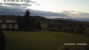 Archiviertes Webcam Bild: Hohegeiß Braunlage: Blick über das Tal am 10.10.2026 um 18:47 Uhr