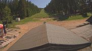 Archiviertes Webcam Bild: Skihang Erbeskopf - Talstation am 28.05.2026 um 14:38 Uhr