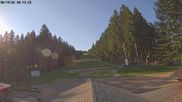 Archiviertes Webcam Bild: Skihang Erbeskopf - Talstation am 19.06.2026 um 08:00 Uhr