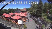 Archiviertes Webcam Bild: Restaurant auf dem Kreuzberg am 28.05.2026 um 14:45 Uhr
