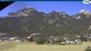 Archived webcam image showing Lärchenwiese Maurach on 29 May 2026 at 16:44