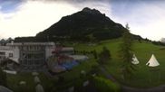 Archiviertes Webcam Bild: Stoos - Swiss Holiday Park am 04.06.2026 um 07:19 Uhr