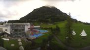 Archiviertes Webcam Bild: Stoos - Swiss Holiday Park am 11.10.2026 um 08:41 Uhr