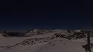 Archived webcam image showing mountain station Plaine Morte on 30 Oct 2026 at 04:12