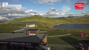 Archived webcam image showing Mountain station Smaragdbahn lift on 14 Jun 2026 at 07:01