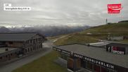 Archiviertes Webcam Bild: Wildkogel-Arena: Bergstation der Smaragdbahn am 10.10.2026 um 08:57 Uhr