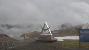 Archiviertes Webcam Bild: Livigno: Carosello 3000 am 10.10.2026 um 14:04 Uhr