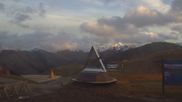Archiviertes Webcam Bild: Livigno: Carosello 3000 am 10.10.2026 um 18:04 Uhr