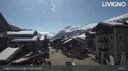 Archiviertes Webcam Bild: Livigno Ortszentrum am 13.03.2026 um 13:02 Uhr