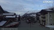 Archived webcam image showing Livigno town center on 6 Apr 2026 at 07:03
