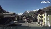 Archived webcam image showing Livigno town center on 25 May 2026 at 09:20