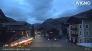 Archiviertes Webcam Bild: Livigno Ortszentrum am 10.10.2026 um 07:05 Uhr
