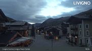 Archived webcam image showing Livigno town center on 14 Oct 2026 at 01:38