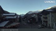 Archiviertes Webcam Bild: Livigno Ortszentrum am 27.10.2026 um 07:43 Uhr