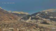 Archiviertes Webcam Bild: Bormio: Blick auf die Stelvio Abfahrt am 26 Feb 2026 um 12:33 Uhr