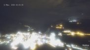Archiviertes Webcam Bild: Bormio: Blick auf die Stelvio Abfahrt am 13.03.2026 um 02:01 Uhr