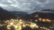 Archived webcam image showing slope 